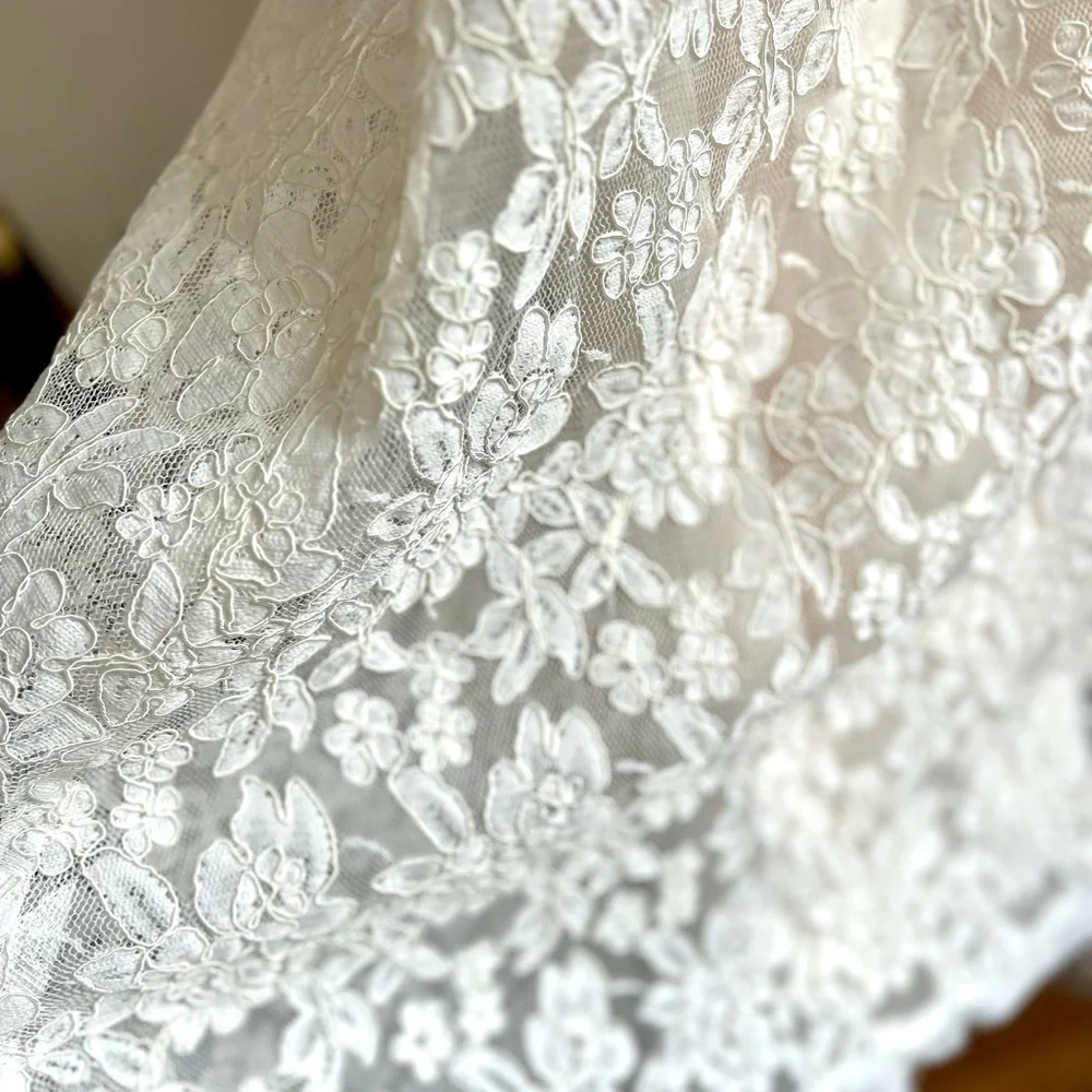 NWT Mikaella Bridal Light Ivory Lace Wedding Dress Size 6 - Picture 11 of 17